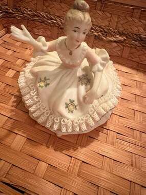Vintage Ardalt Lenwile Bisque Porcelain Victorian Lady Figurine Trinket Box with